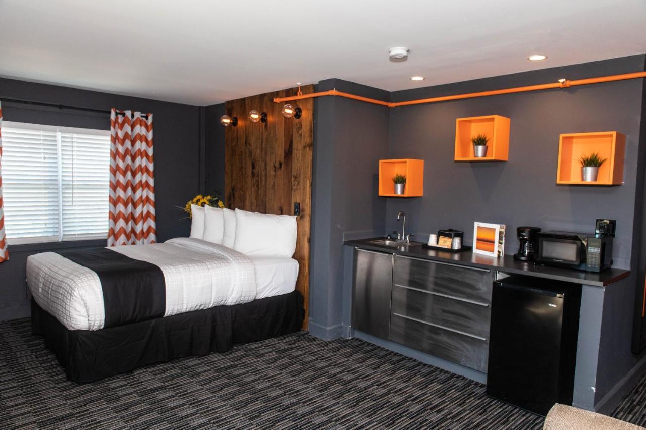 Uptown Hotel St Pete เซนต์ปีเตอร์สเบิร์ก ภายนอก รูปภาพ